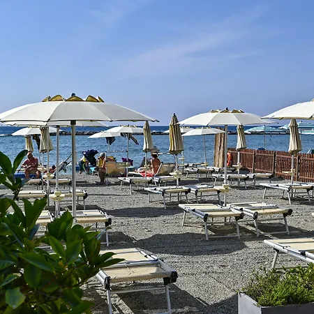 Hotel Delle Rose-3